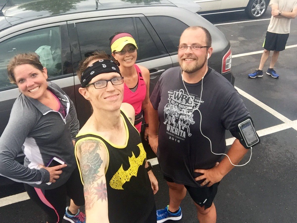 RunningBatman's tweet image. 4 mile run tonight with Joggers and Lagers! @runpfm #PFMjoes #pfm16 #ffict