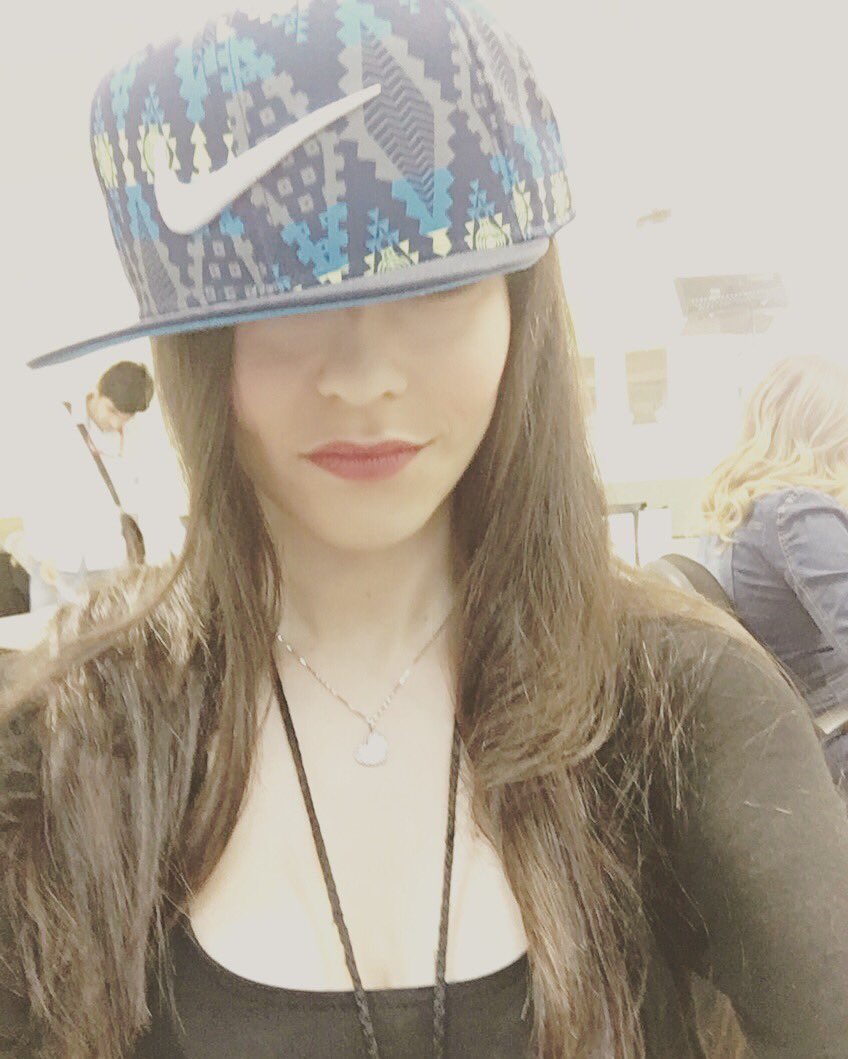emily_quinones's tweet photo. " #Vaiiiiiiiii " 🌚 https://t.co/y1gO22ze9w