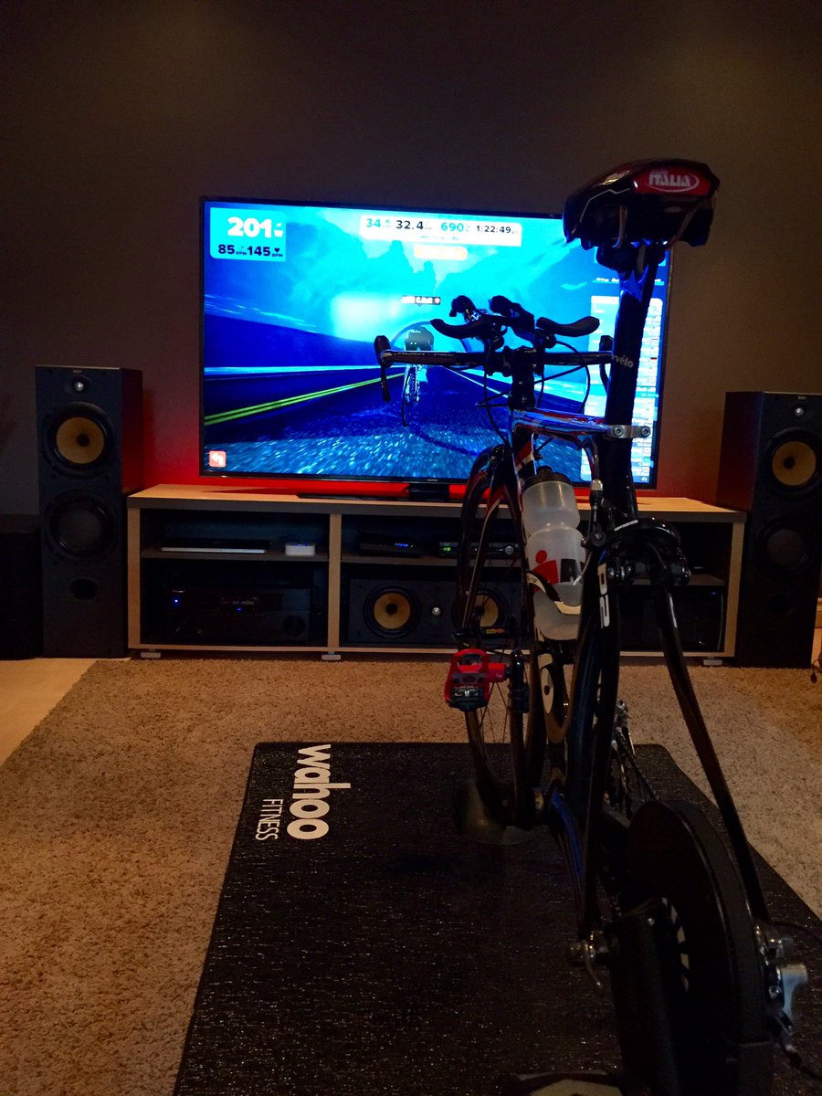 mperigny's tweet photo. @GoZwift My second Zwift setup. https://t.co/sMkZfmnLd4