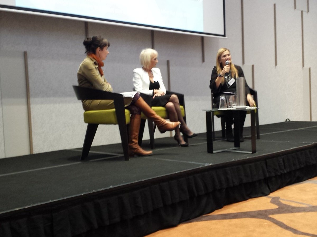 CommunityMRC's tweet photo. Panel discussion with @CeoRoumeliotis Gail Ker & Priscella Mabor @SSI_tweets #supportforsyria https://t.co/XVBPf5FeqR
