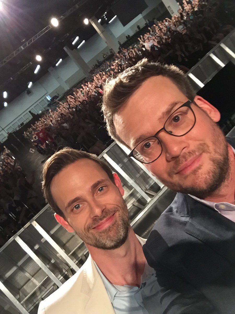 ransomriggs's tweet photo. So much fun hanging out with @johngreen to talk about the @PeregrinesMovie at @vidcon! #StayPeculiar https://t.co/dIid7JbSK5