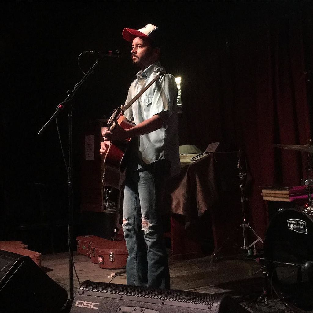 NicholeWagner_'s tweet photo. @jonnyburkemusic playing @strangebrewatx for @kmickwee birthday party! #livemusic #austinm… https://t.co/jSpgojgoBk https://t.co/Fn1Lq6sxTC
