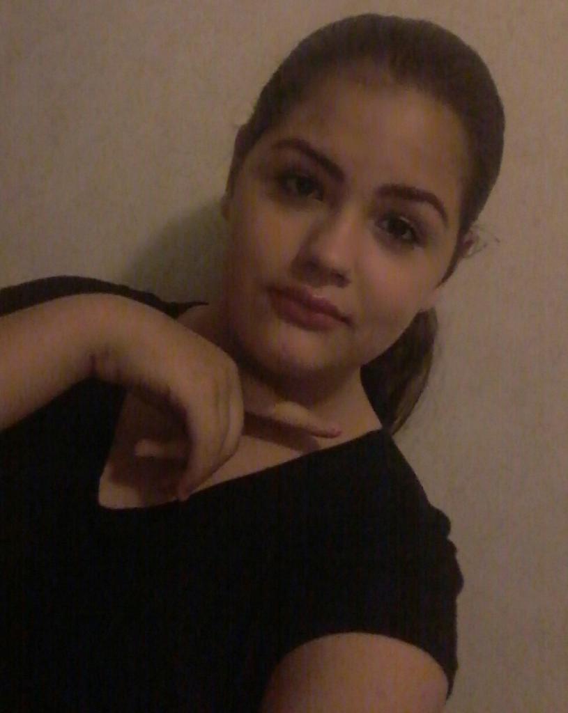 Tronnors_Potato's tweet image. Hey guys its your local potato reposting old selfies bc i never take pictures of myself