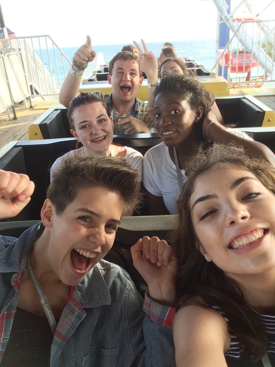 NSLCatUCLAETMG's tweet photo. Riding the roller coaster to fame and success at @NSLCatUCLA #nslcetmg https://t.co/cjPvay6A5Y