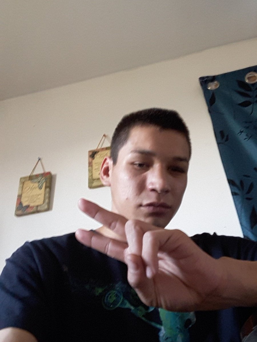 CeeCuster's tweet image. Today was a good day chilling here with my girl getting high on that reefer..😜