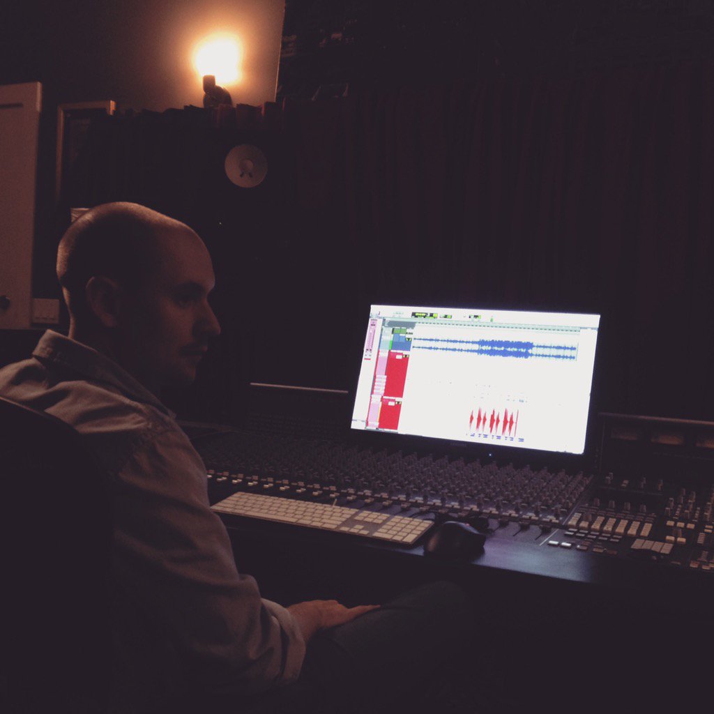 LocomotiveGhost's tweet photo. Spencer on microphones: "Mike, you could sing into a potato and it would sound good" #recording #vocals #locoghost https://t.co/fNeq4WK0ib