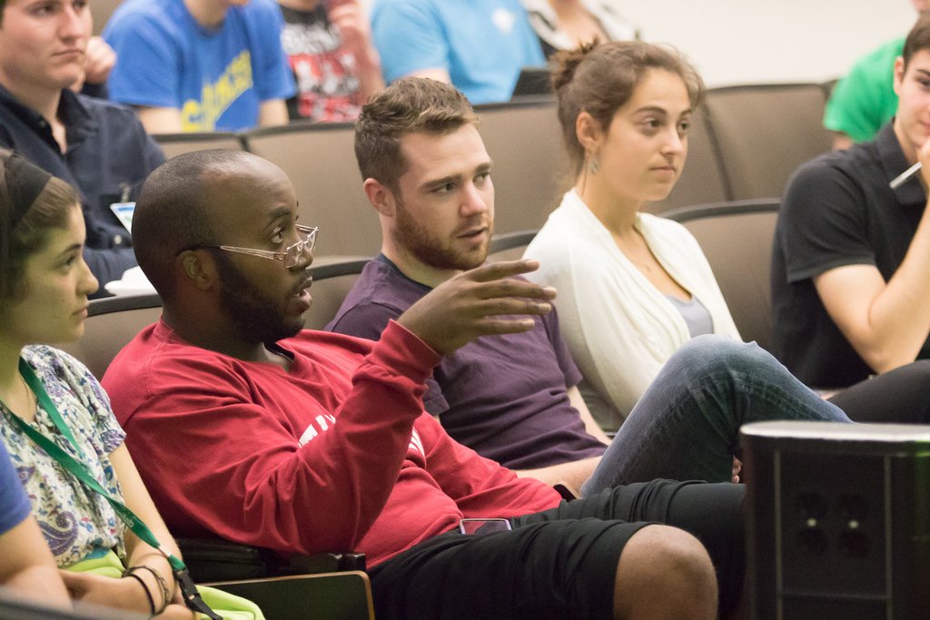 #fermilabsummer16 Chris, a graduate student from Stanford, has a good question for today''s speaker, Linda Valerio.