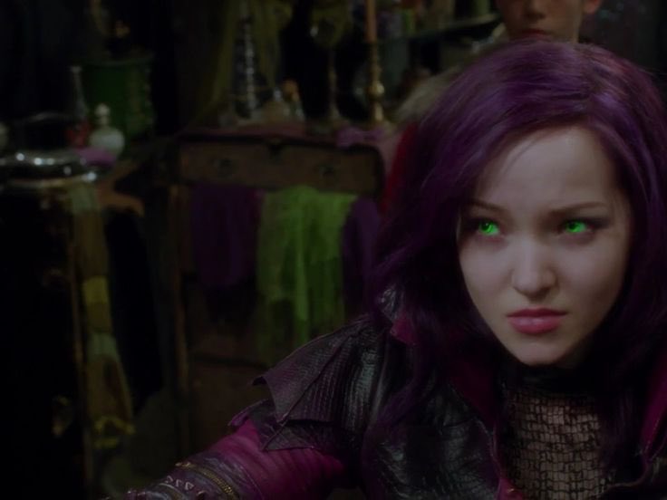 @CherryCola238 well I'm the daughter of malificent