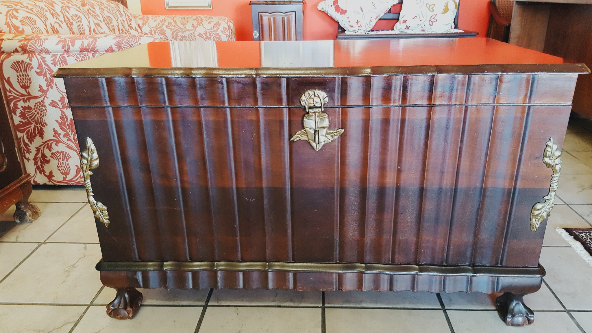 12Findings on Twitter "Imbuia ball & claw ribbed kist with pewter