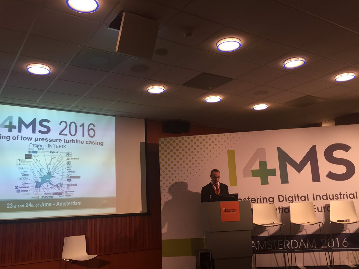 Innovalia_DIH's tweet photo. Oscar Gonzalo presents @INTEFIX_EU experiment #cedrat #i4ms_eu #indtech16 @IK4_TEKNIKER https://t.co/324NvfZmBA