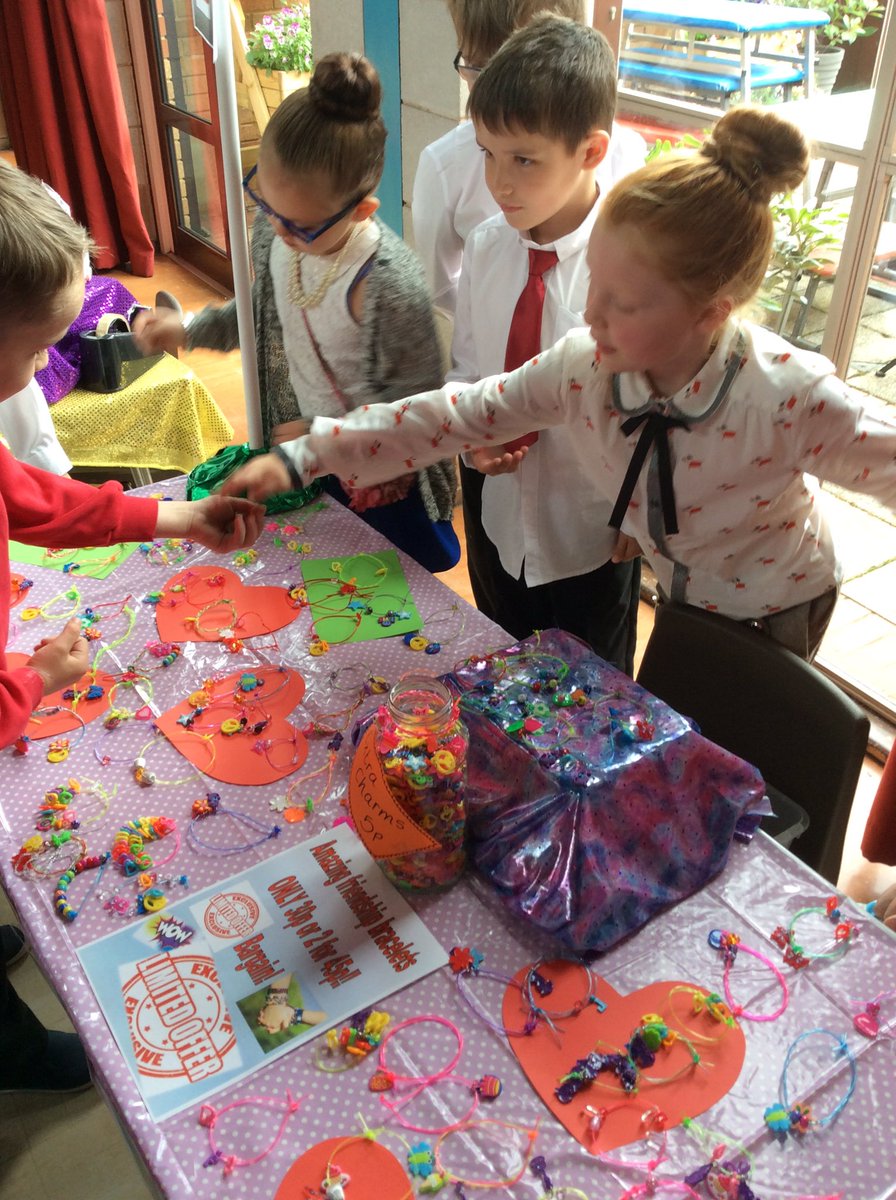 MrsConstable91's tweet photo. COME ON 2J!!! Miss Bulmer is not competitive at all!! 😃 @BoothferryPS https://t.co/A1ANRuV4SE