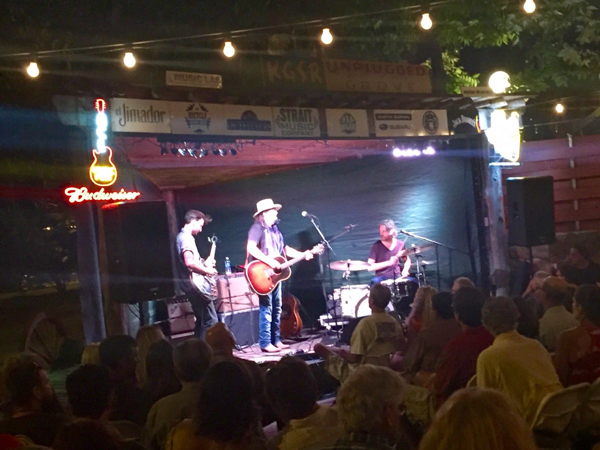 NightflyRadio's tweet photo. "Screw you, I'm from Texas" - #true #texas #badass. Concert spotted by https://t.co/U5esjsOmQb #nightflyfm https://t.co/fsfp2nz50G