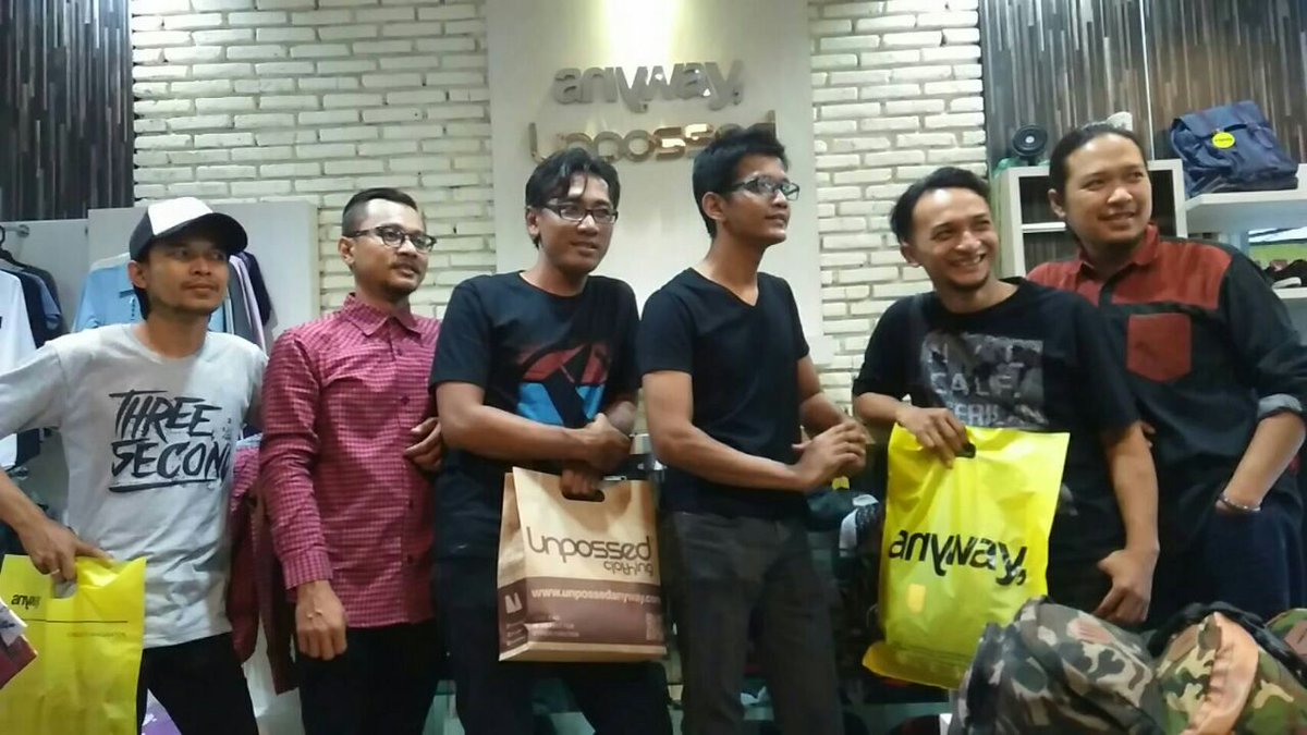 LETTO - ENDORSE BY UNPOSSED ANYWAY