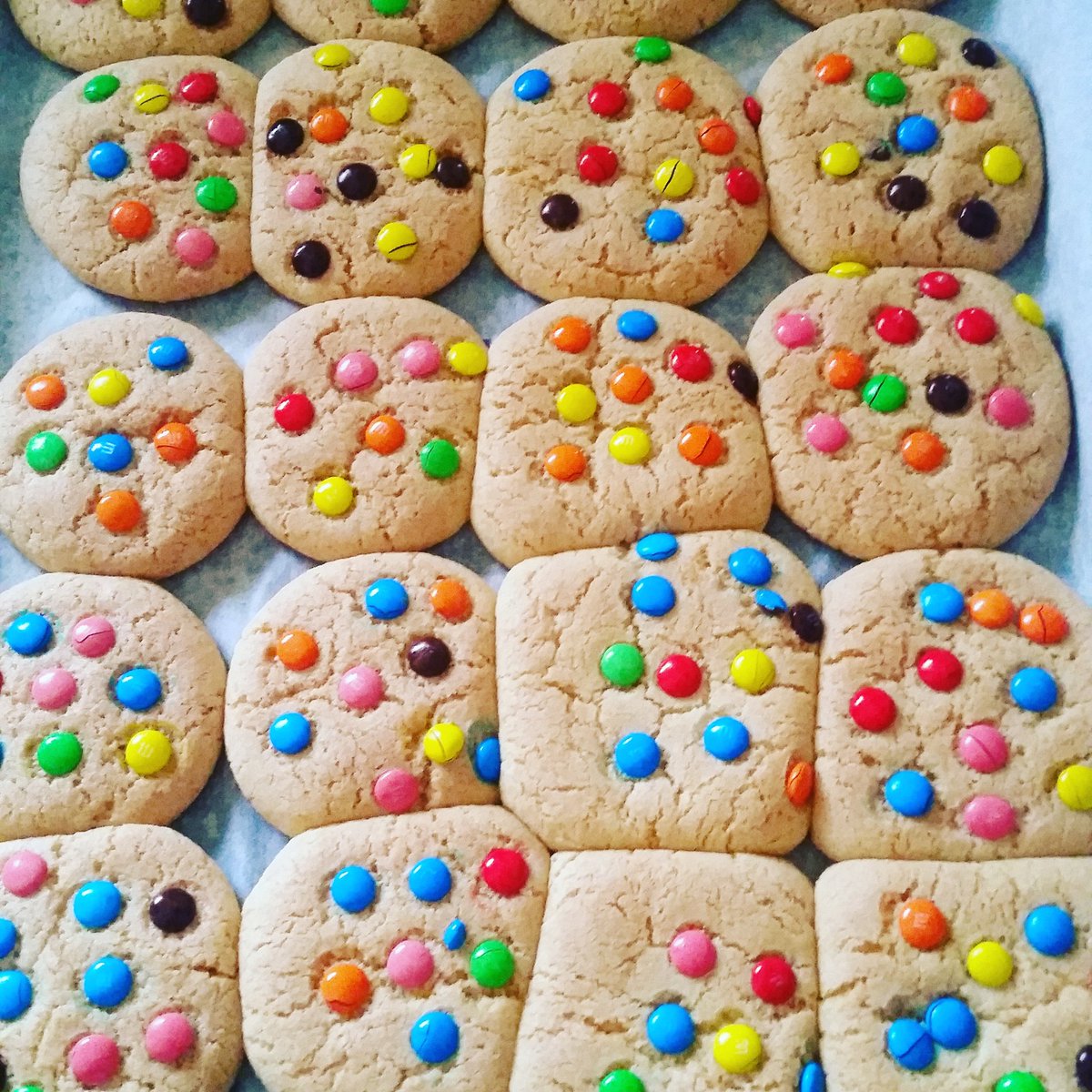 Yummy #rainbowcookies