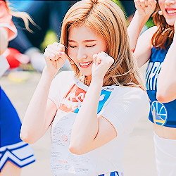 JSXF92's tweet photo. $ยืมพื้นที่ตามทัก$
ใครเมจซานะ #twice เอาไปใช้ได้ แอดแต่งเองหวั่นไหวเองกับความน่ารัก #randomheader cr alltwiceicons https://t.co/m2PrVQwiwh