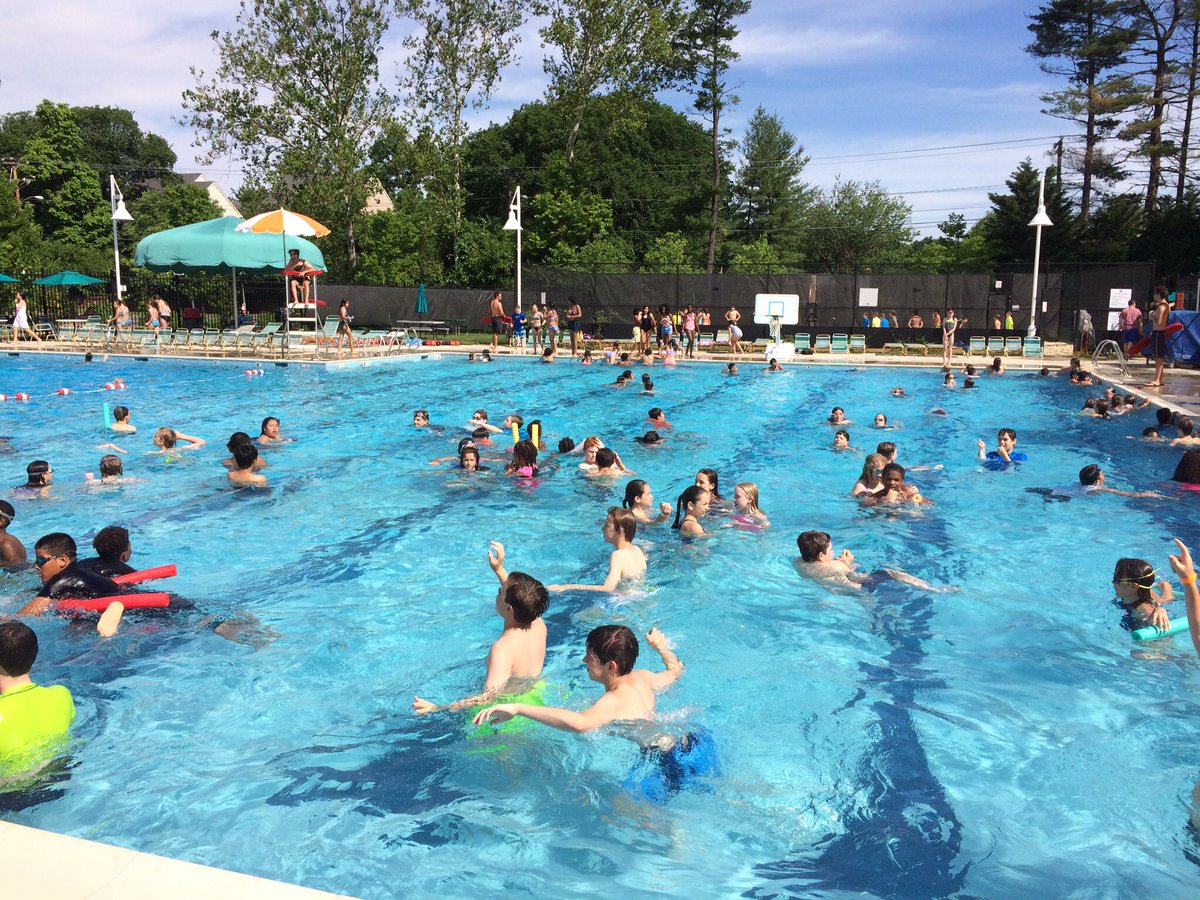 5678DanceCrew's tweet photo. 6th grade pool party was a blast https://t.co/PJufMns7Uu