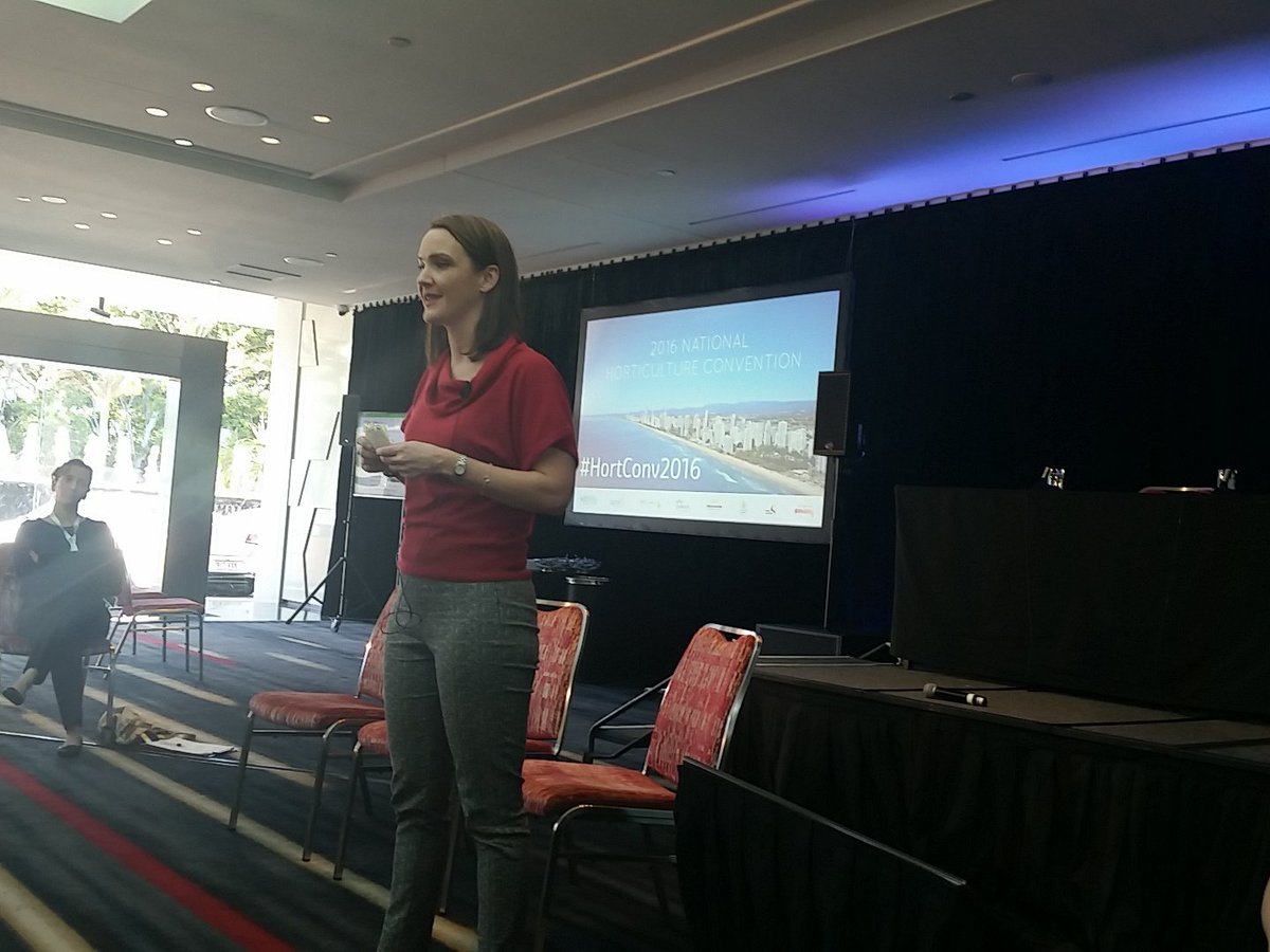 SusieGreen4's tweet photo. Claire Fitchett from @montagueaus sharing her story at #HortConv2016 #stepouttostepup https://t.co/5Nn1gEslol