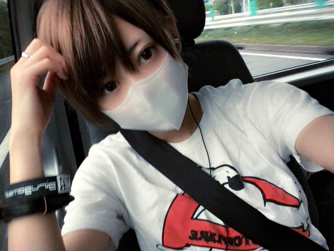 Twitterのコスプレ画像16