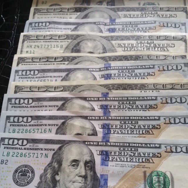 RicoGotti3's tweet photo. Just what's in my sock #sockMoney #chumpChange https://t.co/f6bzSiK29t
