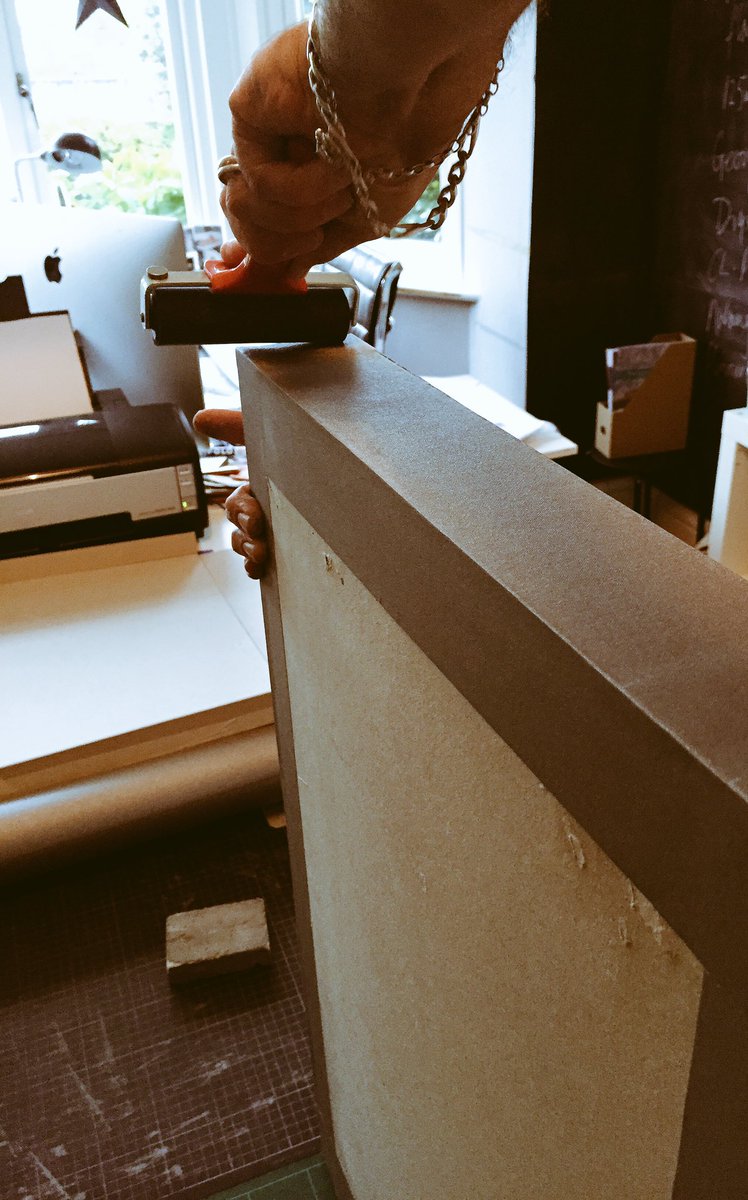 hushcreative's tweet photo. Keep rolling, rolling, rolling, rolling..... #smoothedges #perfection #materialcovered #packaging #bespoke https://t.co/bjudOp3ZGv