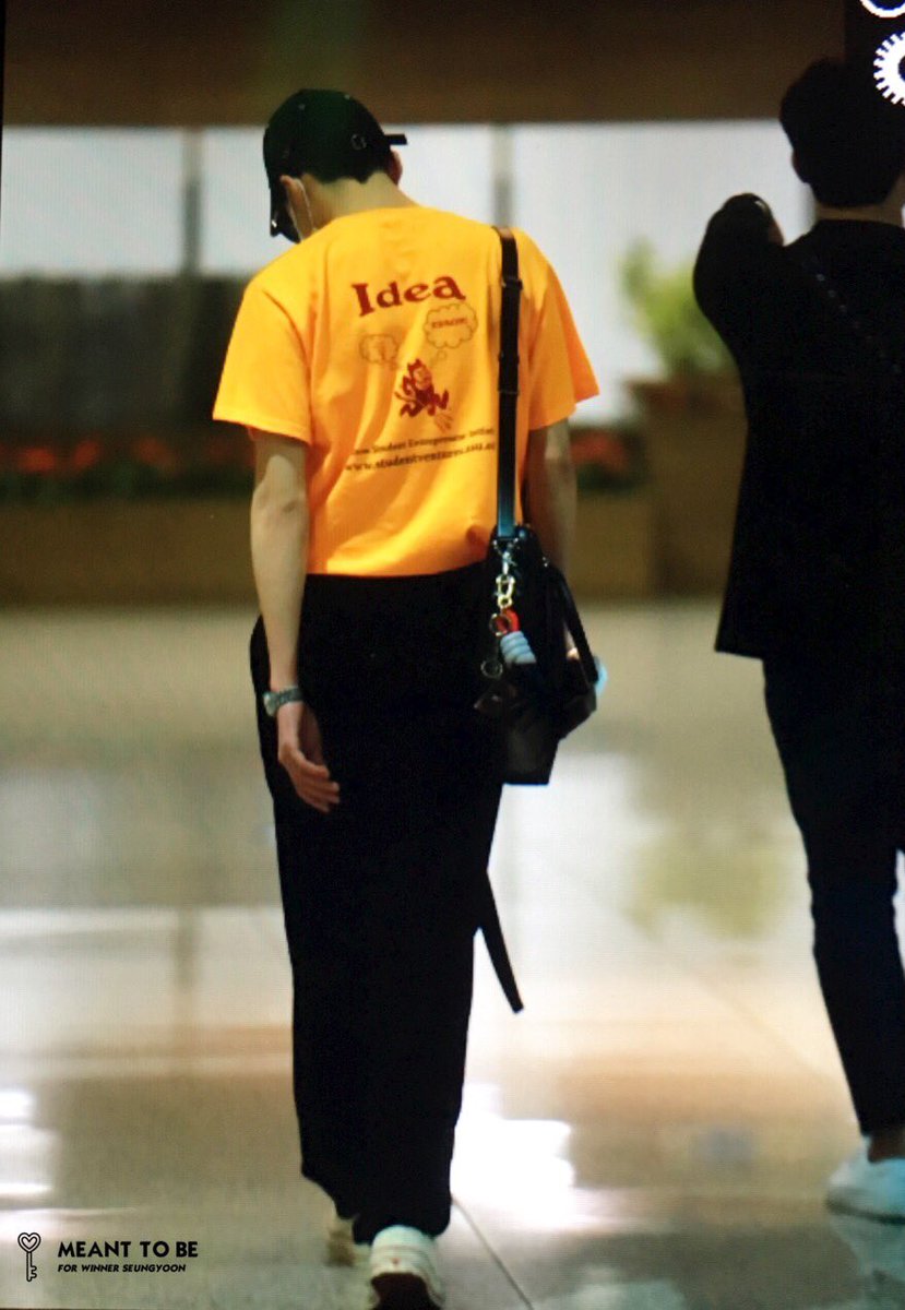 meanttobe94's tweet photo. 160624 PEK>>>ICN 도착 
#강승윤 #위너 #seungyoon https://t.co/3GEUSSmRLT