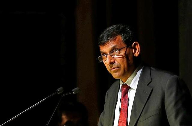 htTweets's tweet photo. Won’t see strong foreign investor selling: RBI chief #RaghuramRajan https://t.co/xbZAPFeQtS https://t.co/fsI5a3JCEH