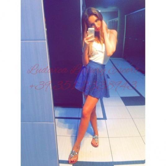 ExpoEscortxxx's tweet photo. Ludovica Luxury Escort a Milano
https://t.co/1H7QIuxxyY
#Expoescort #EscortMilano #EscortRoma #EscortFirenze https://t.co/URwzfuR3t5