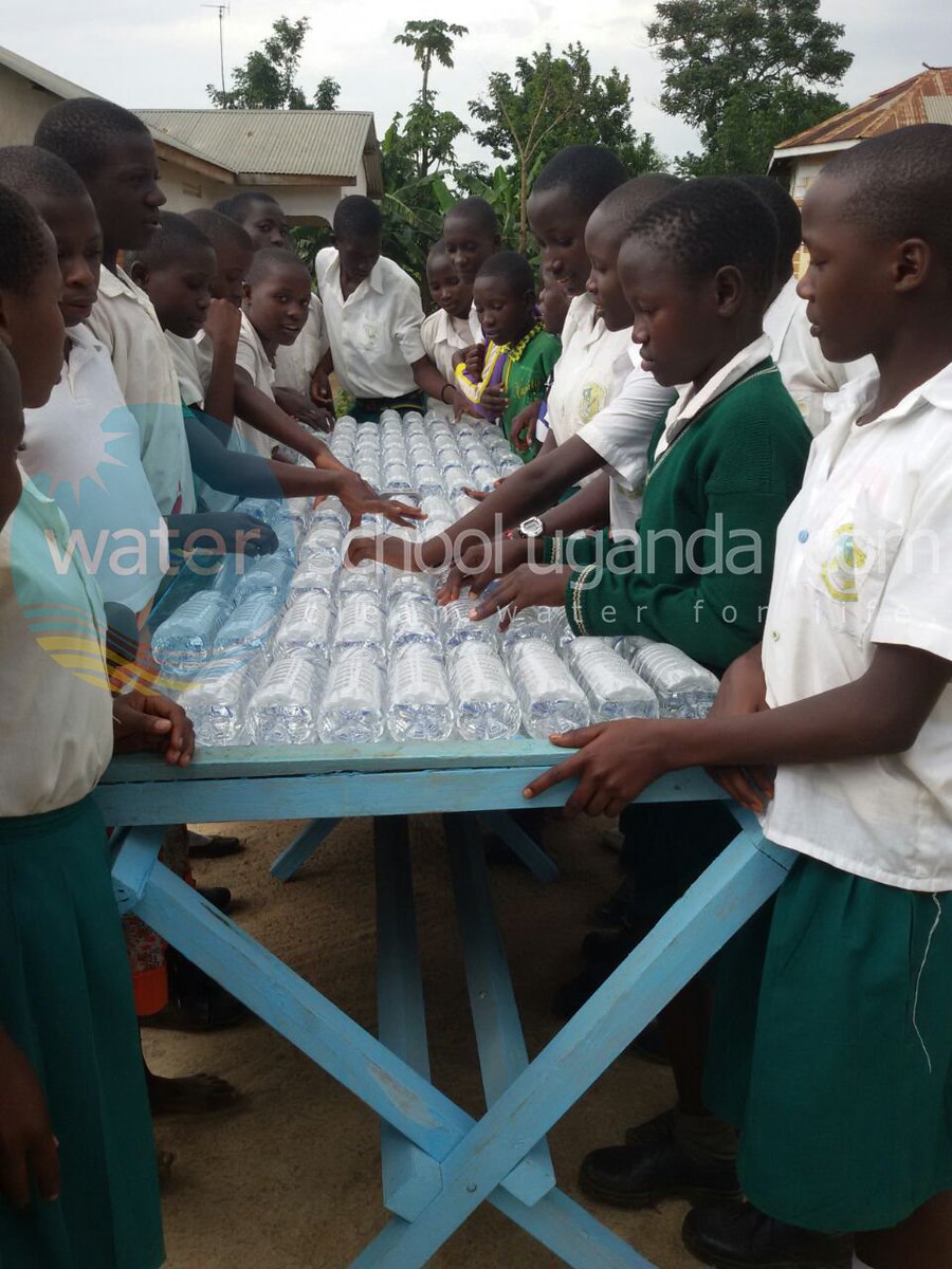 WaterSchool_UG's tweet photo. School Children need clean water to drink to avoid water borne diseases. #SODIS is the easiest way to go. https://t.co/HoRVhmfTN0