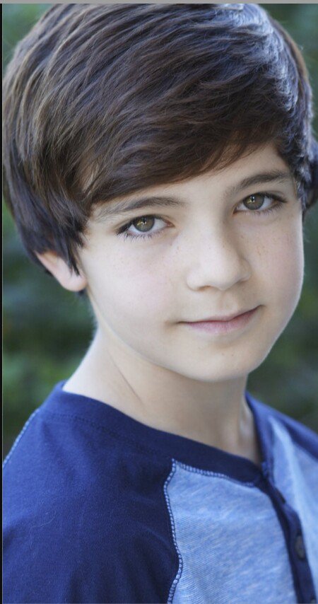 "What are you looking at.Have you never seen a person have a conversation with the dead?"
-new
- Rt?
- follow back?