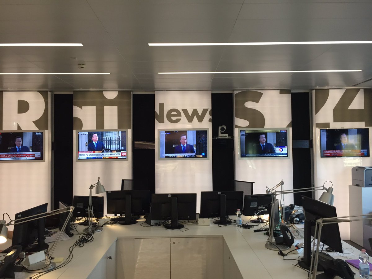 GiorgiaCardin's tweet photo. David Cameron si dimette. In tutto il mondo si parla di #Brexit @RaiNews https://t.co/Ijo1aQya4Q
