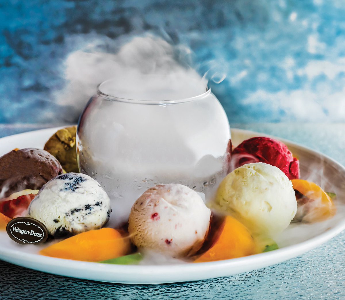 The indulgent Haagen Dazs Seventh Heaven. A dessert perfect for a day before the weekend.