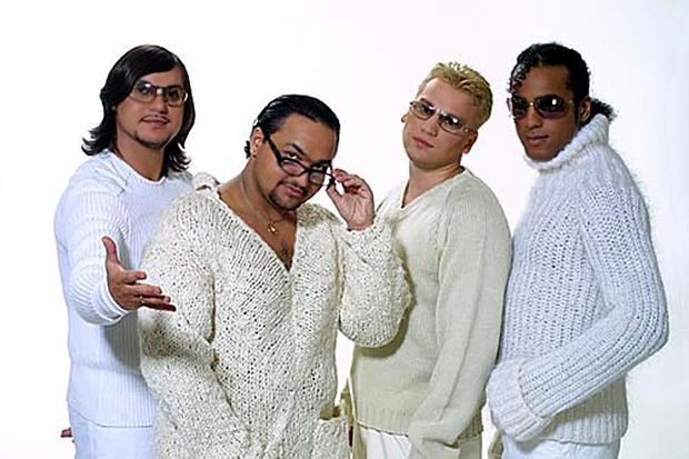 Clsyc2RUoAAMQph.jpg:large