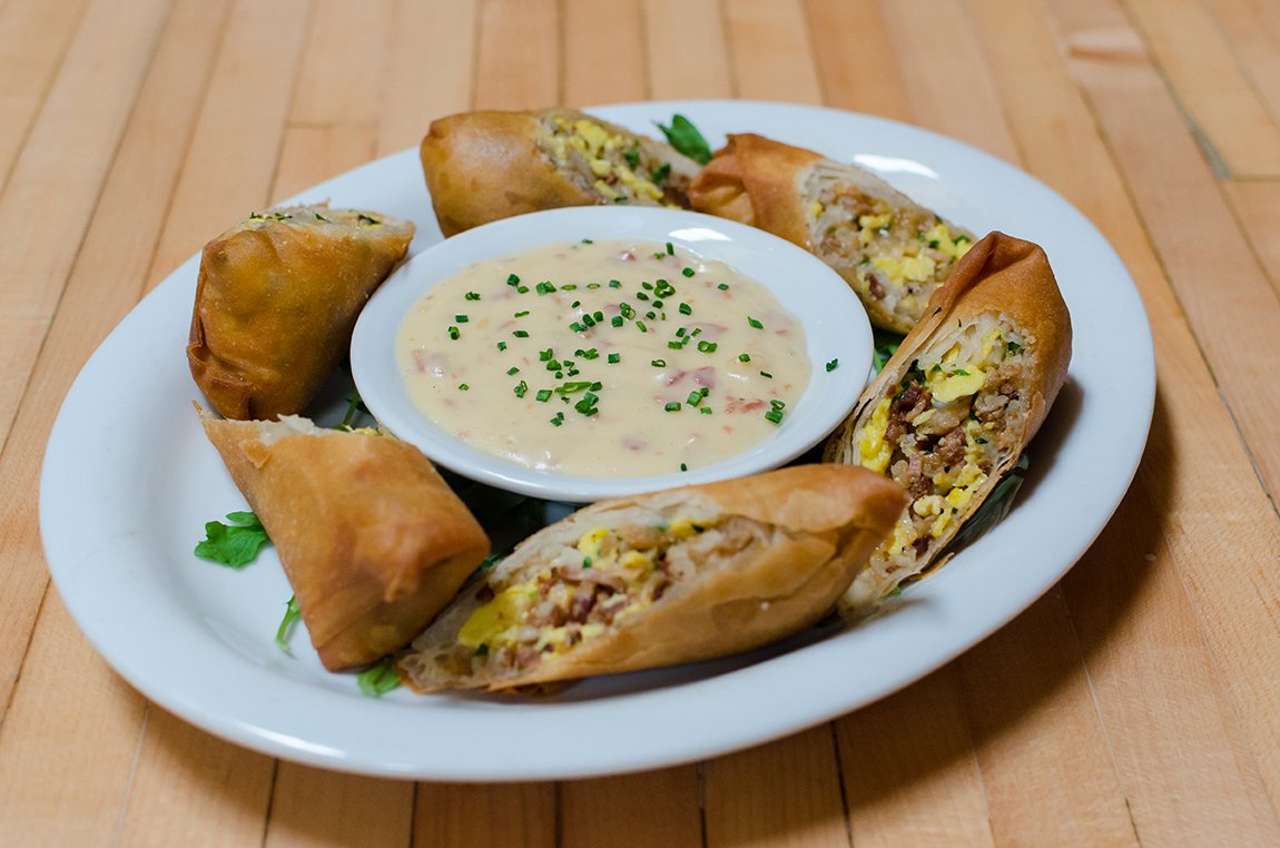TheAlleyChas's tweet photo. Brunchin’ N Bowlin’. #bestsportsbar #chs #chas #chseats #holycity #holycityeats #chucktownfoodie https://t.co/4JZLvby6tK