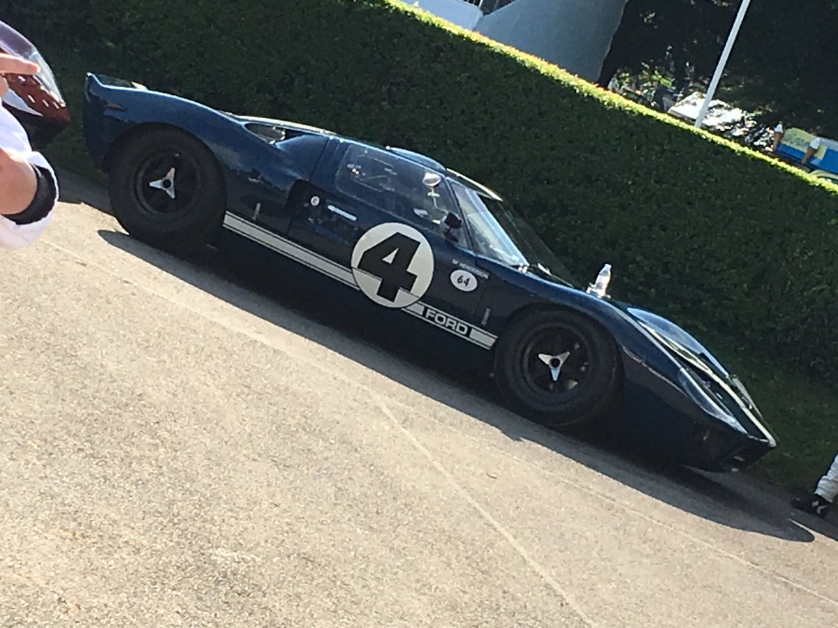 NGKTorque's tweet image. Here’s one for our mates @superformanceuk purveyors of continuation GT40s @fosgoodwood