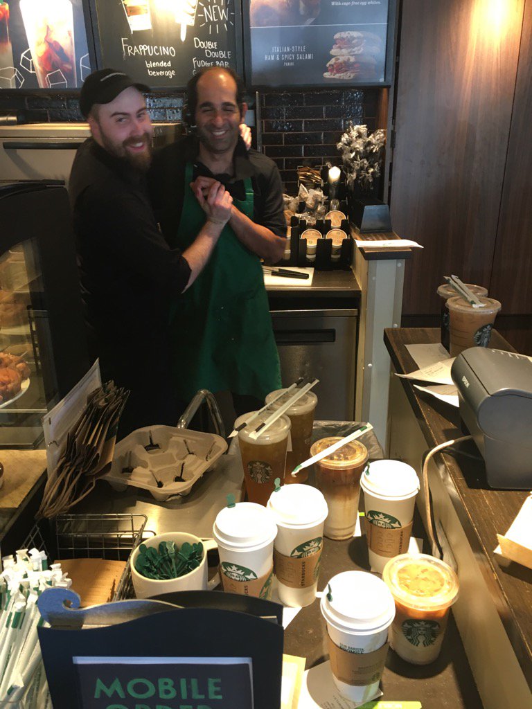 RkellyRachel's tweet photo. Rolling on Mobile Orders, too! #NoTimeNoLine! @WilsonAfifa @TheLongShots17 #elevate78 @cdolcelatte https://t.co/HjM5RMr3O5