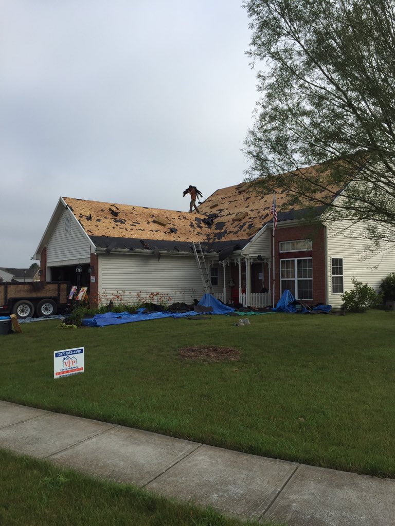 VIPIndy's tweet image. Roof going on Indy East side