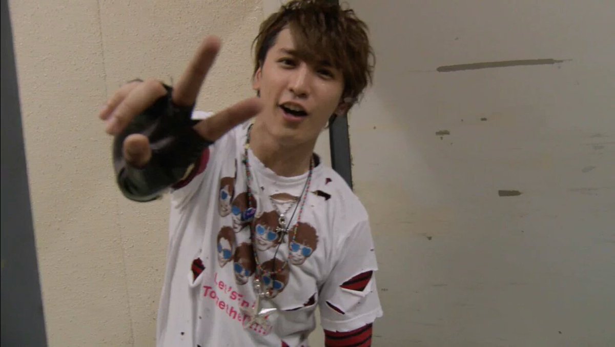 blue_wolf818's tweet photo. #引用RTで別に140字も要らないんで私へのメッセージを送ってください 

待っとる ( https://t.co/ldrIqKE3sO