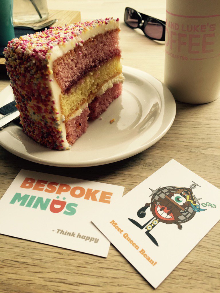 bigbeansdesign's tweet photo. @BruceandLukes @BespokeMinds collaboration #funkycake #funkymind #funkybeans https://t.co/8nVP2RiuGx