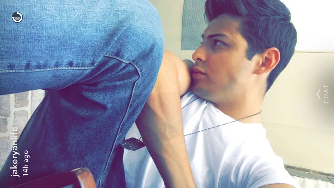 JakeRyansCrew's tweet photo. damn damn damn 😍😍 -v https://t.co/G7lNiOqnhn