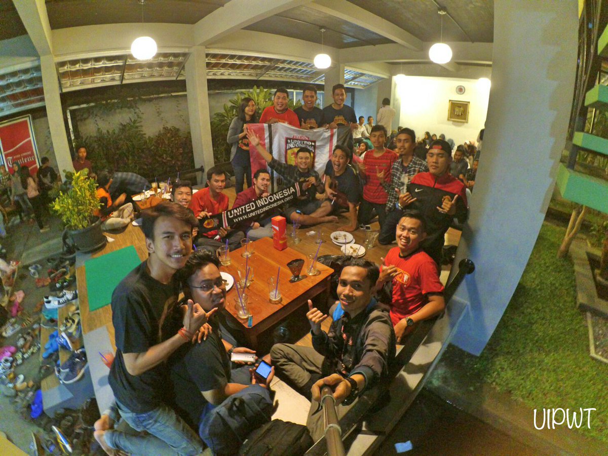 UtdIndonesiaPWT's tweet photo. Terimakasih buat teman2 #BaworReds yg udah dateng di Bukber kita. Tunggu agenda selanjutnya yaa 😊 https://t.co/RL6d5jHmj5