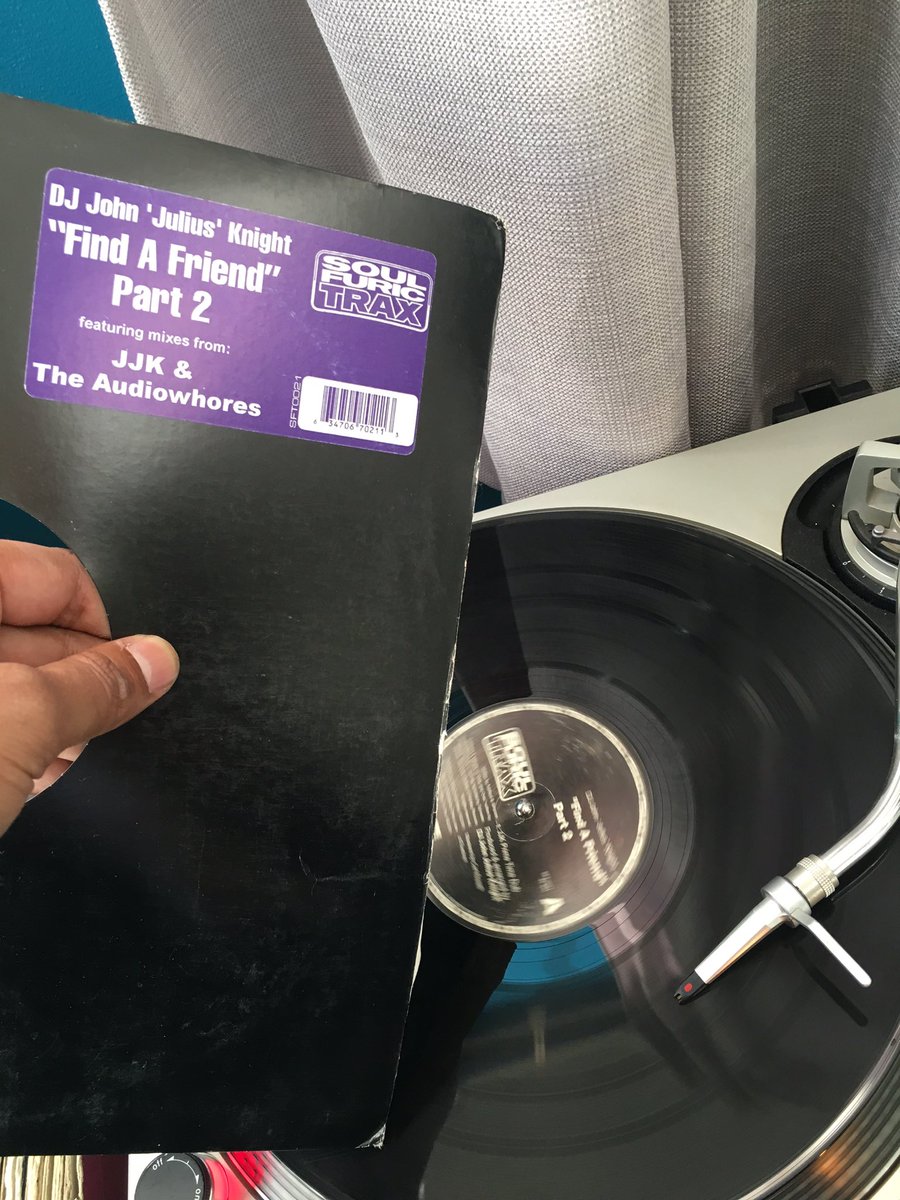 ShaunHarrySA's tweet photo. @jonjuliusknight Thank you for great music https://t.co/pkUXBKPKh9