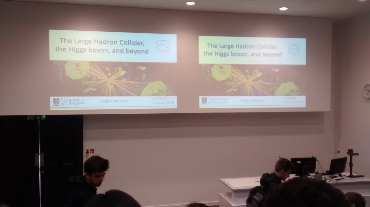 gucaps16's tweet photo. Getting ready for our first lecture by @aidanrobson #caps16 https://t.co/7L6qr4Ol5U