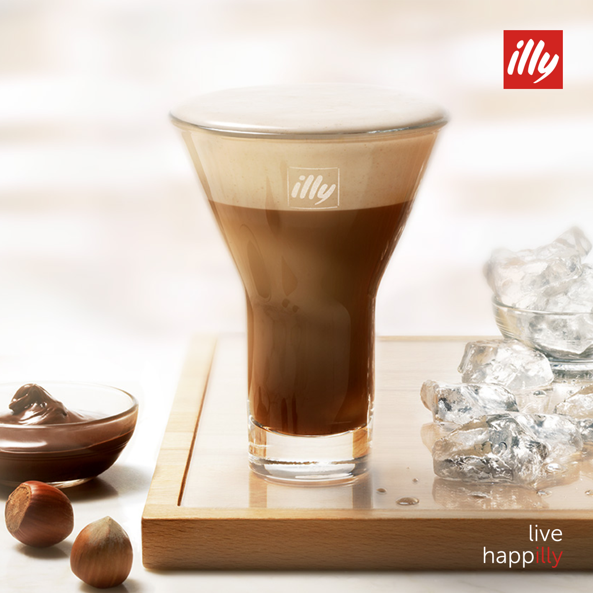 illycaffe's tweet photo. #Summer: expanding your taste horizons with Luce, our new recipe. Try it at illy Caffè shops and Espressamente only. https://t.co/WzjHdeFa0V