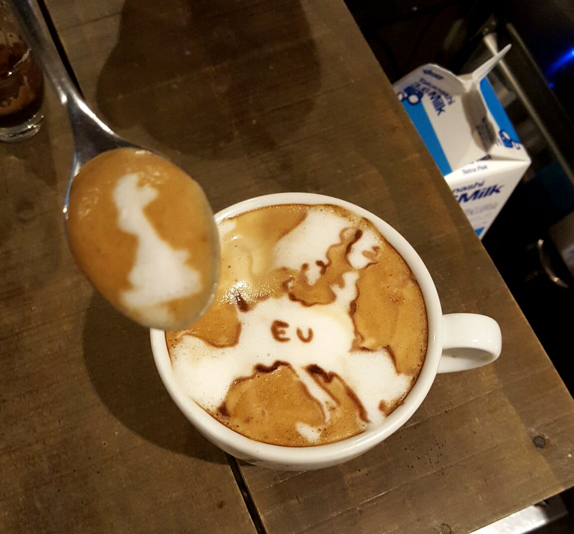 ღ Latte Of The Day ~ #Bonjour #Brexit bit.ly/28Rf9fS