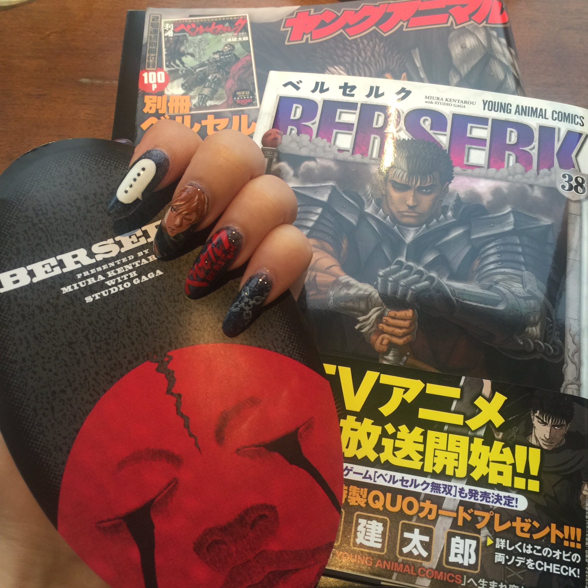 Color Sすずきあい ベルセルク新刊 ヤングアニマルゲットしました キャンペーンでベヘリットしおりももらいましたわーい 38巻 泣いた T Co Wicx19utue Twitter