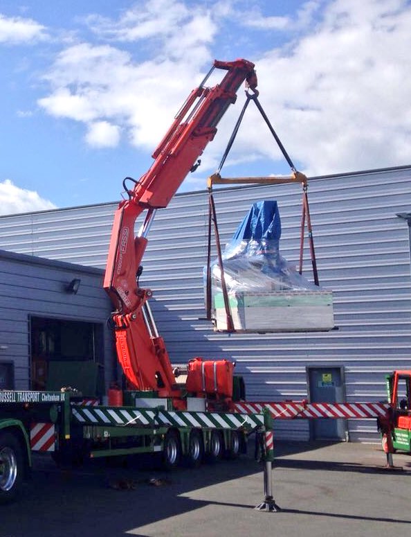 CNCInter_EDM's tweet photo. Large capacity AgieTron Integral 5 #CNCEDM machine being delivered to #UKmfg #UKEng customer today #aerospace #CNC https://t.co/yRYb42BBVM