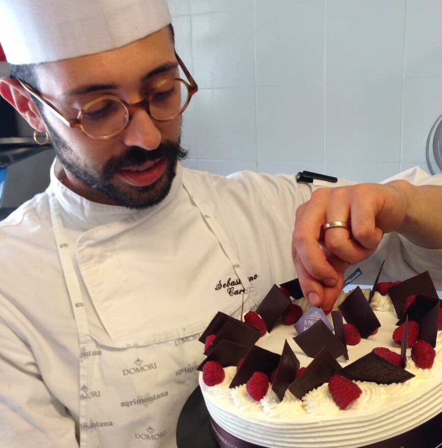 Fai ancora in tempo a iscriverti 👍👍👍...Non perdere il corso di #TORTESTIVE!#sebastianocaridi #ilpiugrandepasticcere