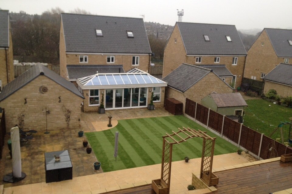 HiTechTurf's tweet photo. Stripy lawn!! No problems @HiTechTurf turf for every application #landscapegrass #sportsgrass https://t.co/XZZyRGNC9O