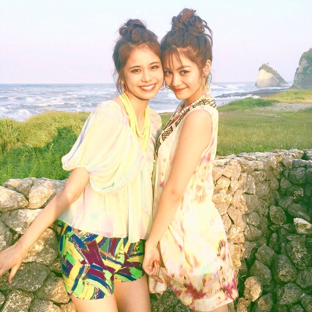 Kaede0111like's tweet photo. ツインタワーの2人可愛い！
好きな人RTといいねお願いします！
RTといいねした人をフォローします！ https://t.co/sxyiq8ANfF