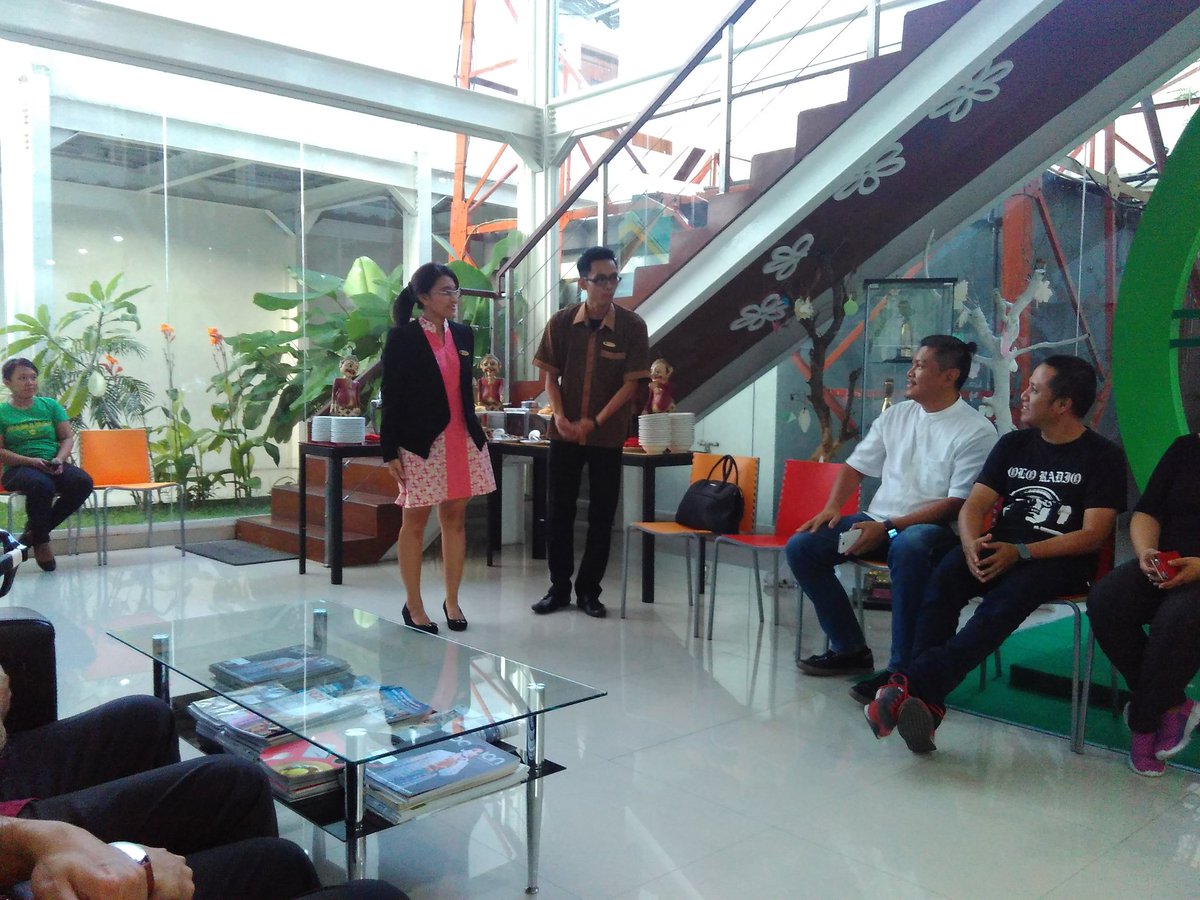 Buka bersama dan evening tea #AccorHotels Solo dengan <a href="/solo_radio/">92.9 FM Solo Radio</a>